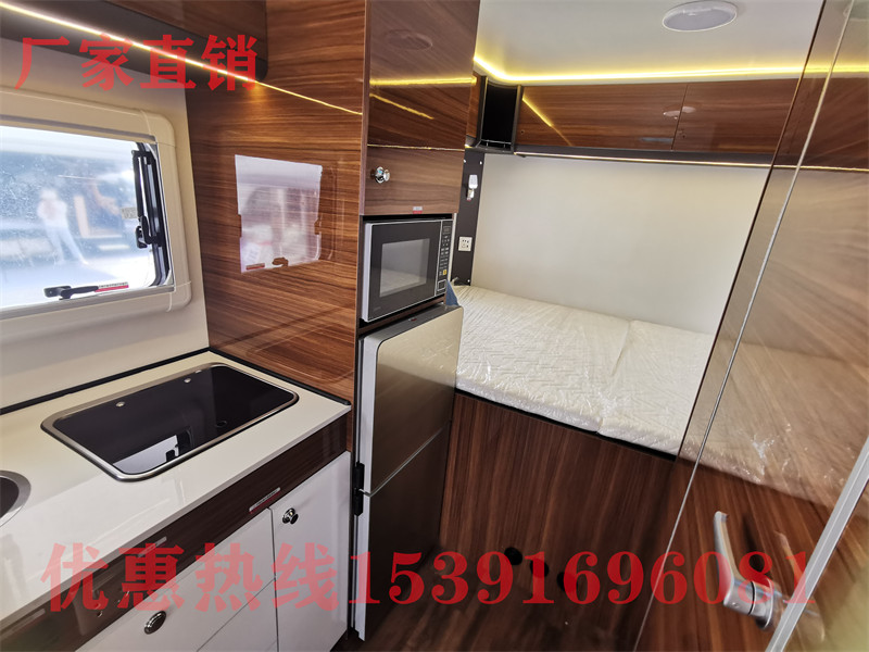 4驅(qū)越野房車 國(guó)產(chǎn)最好的四驅(qū)越野房車