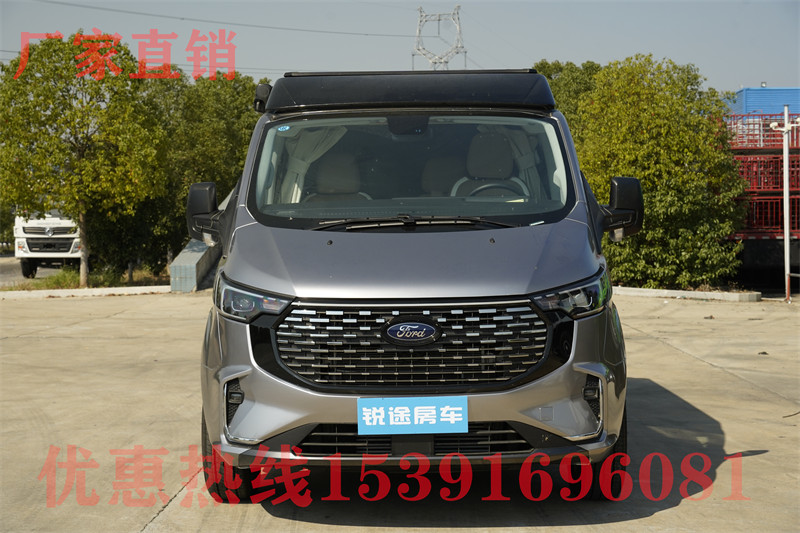 大通b型房車(chē) 20萬(wàn)出頭就能買(mǎi)的大通房車(chē),水電高配空間大,老兩口的不錯(cuò)選擇
